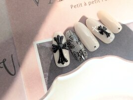 クロスモチーフ×レースネイル