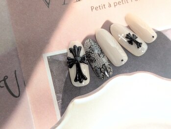 クロスモチーフ×レースネイル