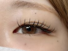 コム 草加マルイ店(com by neolive)/軽いつけ心地！フラットラッシュ