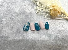 ネイル バズ(NAIL BUZZ)/初回ソフトジェルオフ込11000円