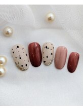 ウル(ulu)/ダルメシアンネイル