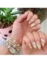 ユリネイル(YuRii Nail)/