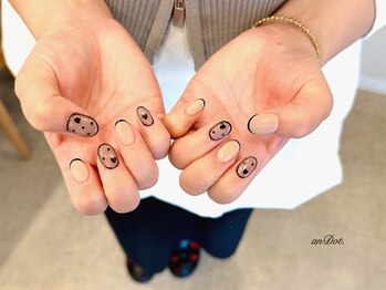 ブラック×ベージュ