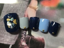 シェルフットネイル