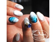 ジュジュ(Juju)/不思議なピーコックネイル