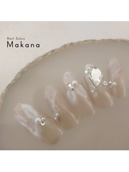 マカナ(Makana)/キラキラ*ふんわりFlowerネイル