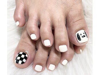 アイボリーフットネイル