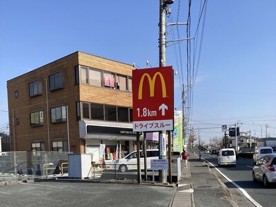 駐車場は建物前の左手黄色い柵の先17/18/19/20/21/22/23