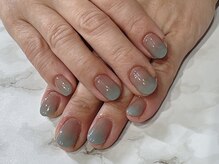 カロレ(CARORE)/グラデーションネイル