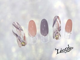 ニュアンスラインアートデザイン