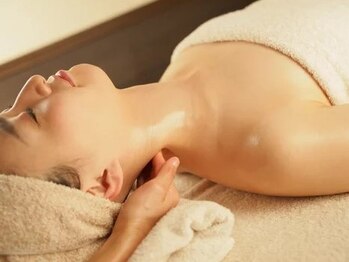 シャナ(Shana)の写真/極上の癒し♪日頃の疲れを癒されたい方に！オールハンドマッサージで至福のひとときを…