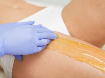 シュガーリングハウスレディ(SugaringHouse LADY)の写真/【当店人気NO.1★シュガーリング×光脱毛¥7000】VIOのダブル脱毛で気になる匂いやムレなどのお悩みも改善!