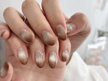 ネオリーブ ウリ(Neolive uri)/グラデーションネイル