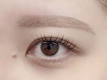 エサージュ 池袋店/眉毛/カラー/まつ毛パーマ/栗原