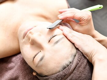 ステラ(StERRA)の写真/初めての方も安心◎広い空間で極上のシェービングヘッドスパ体験を♪