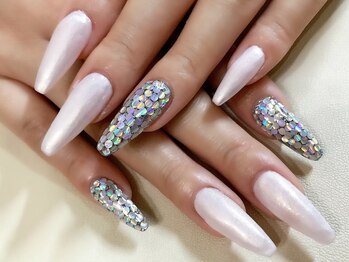 ラビング(Loving)/パールホワイト