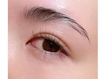 ノルニル(nornir)/パリジェンヌ＆ハリウッドブロウ