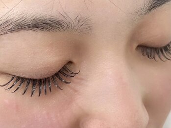 コリン 相模原(Corin)の写真/モチの良さと自まつげに優しい施術が自慢◎まつ毛の負担を最小限に抑え目元の印象チェンジ！[相模原]