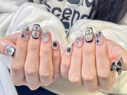 ダイアモンドネイルスタジオ 新宿店(Diamond Nail Studio)の写真