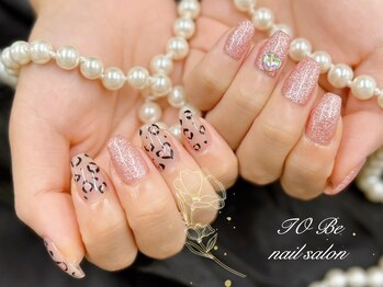 ネイルサロン トゥービー 御徒町上野(To Be)/非対称ネイル