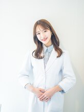 ネイルサロンアンドスクール ティアラ 伊藤 望愛