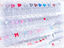 ロミィ ムーン ネイル(Romy moon nail)の雰囲気（【パーツ♪】）