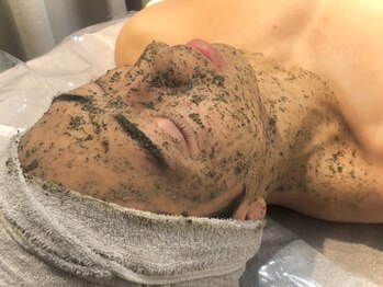 スピカ(Spica)の写真/【モテる男の肌を作る】肌荒れやニキビのお悩みケア◎韓国人のようなツルスベ肌へ仕上げます♪