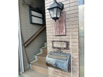 ウルアイラッシュ(Ulu eyelash)