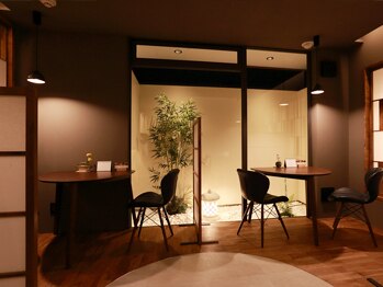 ラジェ 浜松小豆餅店(LAGE)/旅館のようなカウンルームで寛ぐ