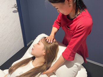 ウタタネ(Utatane)/首、肩のマッサージ