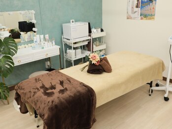 ラブリエ(LaBriller)の写真/骨と関節の専門家による頭蓋のラインに沿って頭,目のツボを刺激するドライヘッドスパ!施術後のスッキリ感◎