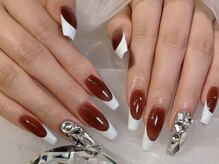 ルーツ(ROOTS)/フレンチネイル　担当Mao