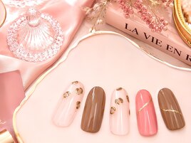 上品レオパードネイル