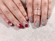 モグネイル(Mogunail)/おしゃれチグハグネイル