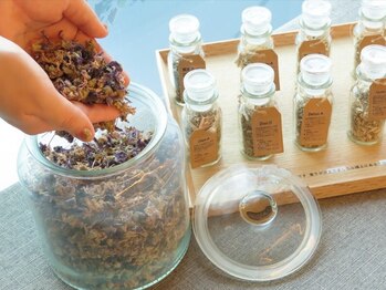 ムー 目黒区祐天寺(Muuu)の写真/特選ハーブティーもセルフで購入&部屋への持込も可能◎よもぎ蒸しで心と身体をリフレッシュ♪