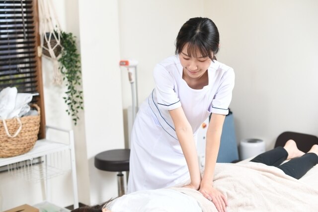 NEW★服を着たままリンパマッサージ60分4980円→3980円