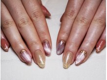 ミーナネイル(miinanail)/大人上品マグネットネイル