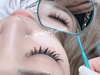 アミーラ(Amira)/中華風ワンホンマツエク