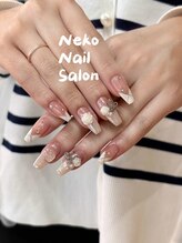 ネコ(Neko)/フレンチ　白　オーロラ