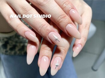 ネイルドットスタジオ 堺筋本町(NAIL DOT STUDIO)/ワンカラー