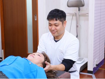 りゅうた整骨院 鍼灸院 宝塚逆瀬川店の写真/独自の組み合わせ施術で根本改善を◎りゅうた整骨院人気No.１メニュー【全身回復コース/初回30分￥3,000】