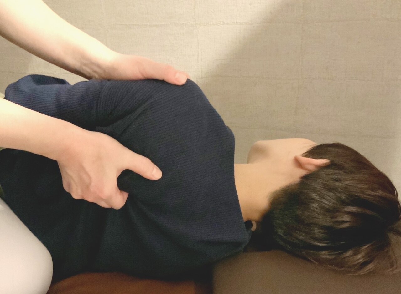 期間限定【がんこな肩こり首こりに “効く” 体験】コラーゲン整体 60分 