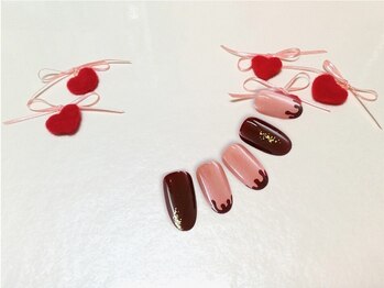 FAST NAIL 春日部店【パラジェル/ジェルネイル専門/定額/マグネット/フットネイル】/ピーコック ハート 【11634】