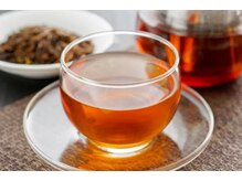 ユルリ(YURURI)の雰囲気（富山棒茶・はちみつ紅茶・フルーツティーのホットドリンクも♪）