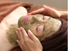 サロン カズリナ(Salon Kazrina)/REVI陶肌トリートメントで美肌に