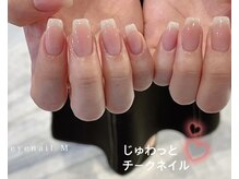 アイネイルエム 本町店(eyenail M)