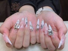 ウメネイルスタジオ(UME NAIL STUDIO)/長さだしやり放題×つけ放題