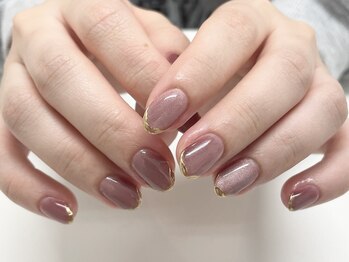 クラル 平塚店(CURAR)/上品マグネットネイル