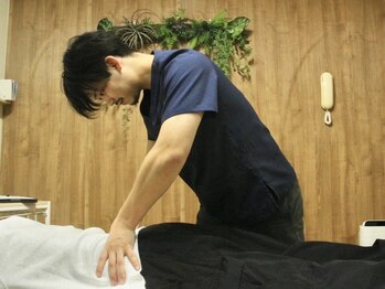 整体アキスト(AQIST)の写真/【地方からもご来院多数★】働くメンズ必見！「もみほぐしでは毎回辛さが戻ってしまう」あなたにおすすめ◎