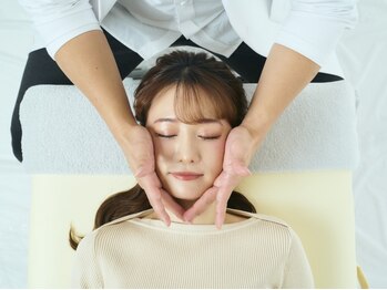 フィラメント カナザワ(Filament KANAZAWA)の写真/【SNSで話題】女優やモデルが通う頭蓋骨小顔矯正!圧倒的に変化する小顔矯正を体験◎[美容整体/金沢]
